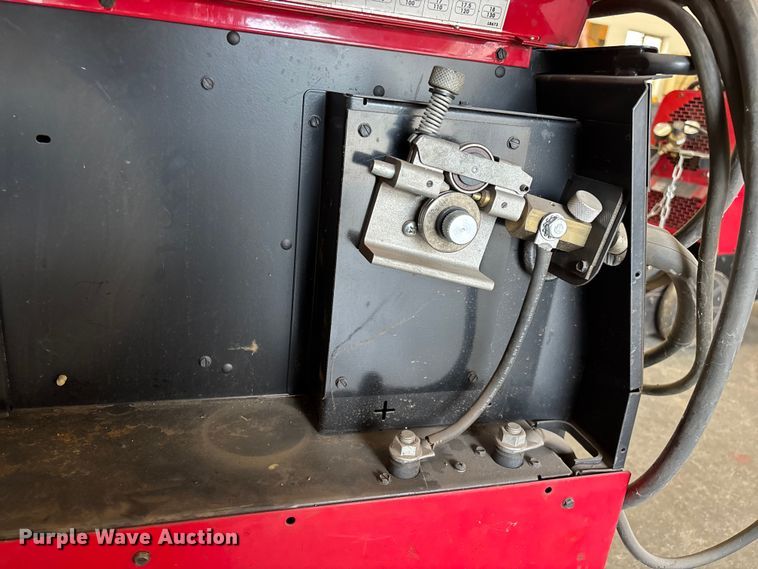 image for item EO4430 Lincoln Electric Wire-Matic 225 welder