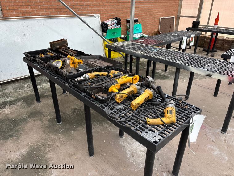 image for item EO4433 Power tools