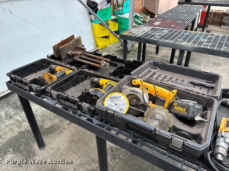 image for item EO4433 Power tools