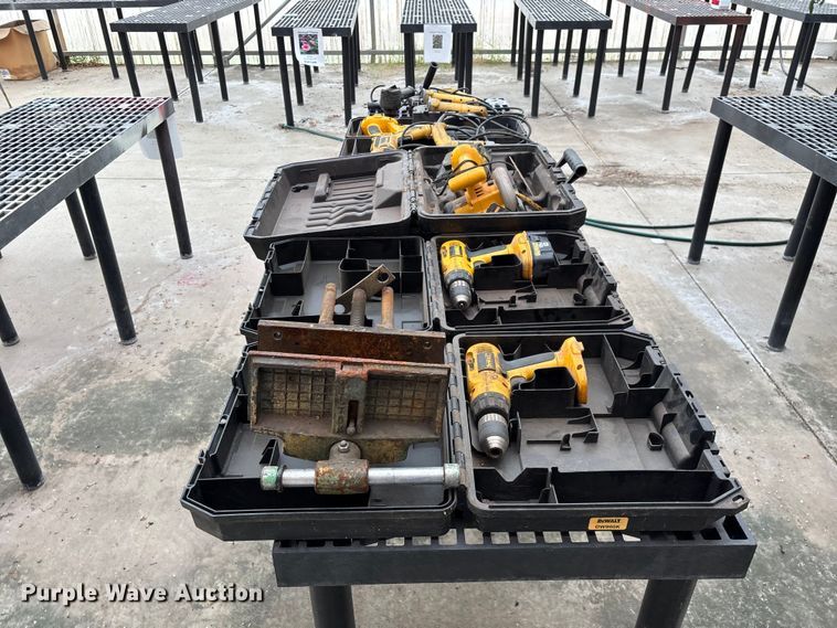 image for item EO4433 Power tools