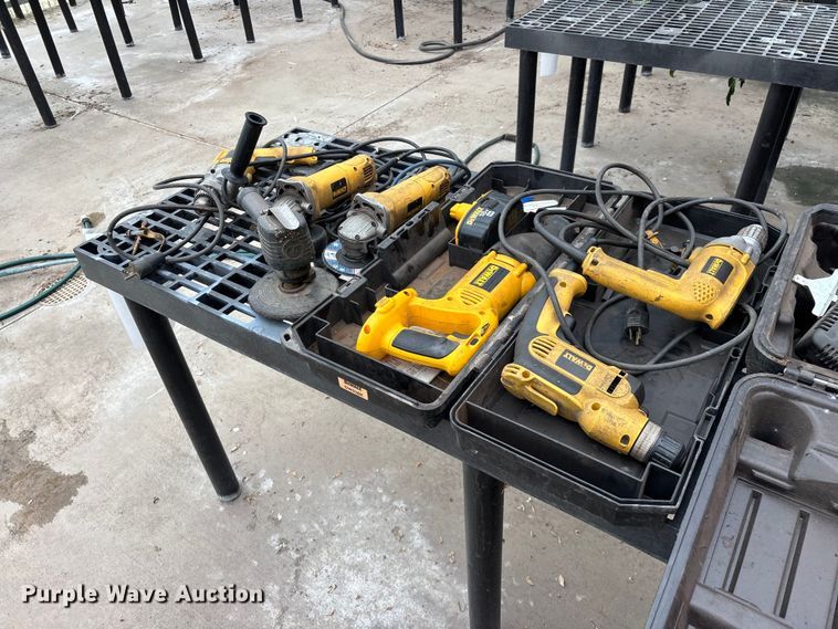 image for item EO4433 Power tools