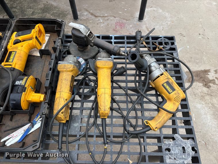 image for item EO4433 Power tools
