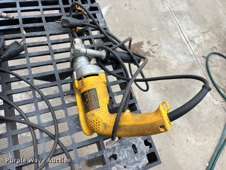 image for item EO4433 Power tools