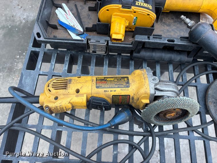 image for item EO4433 Power tools