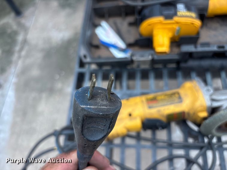 image for item EO4433 Power tools