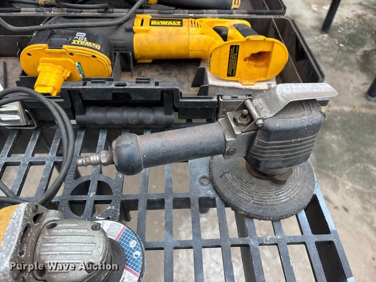 image for item EO4433 Power tools