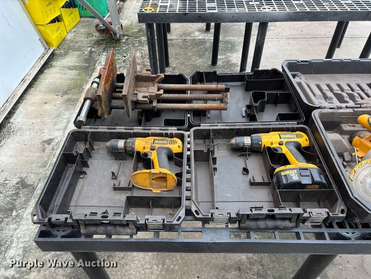 image for item EO4433 Power tools