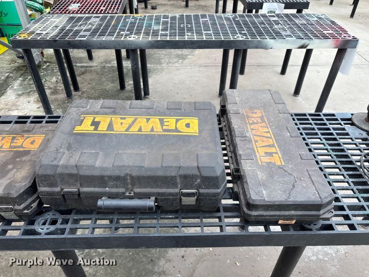 image for item EO4433 Power tools