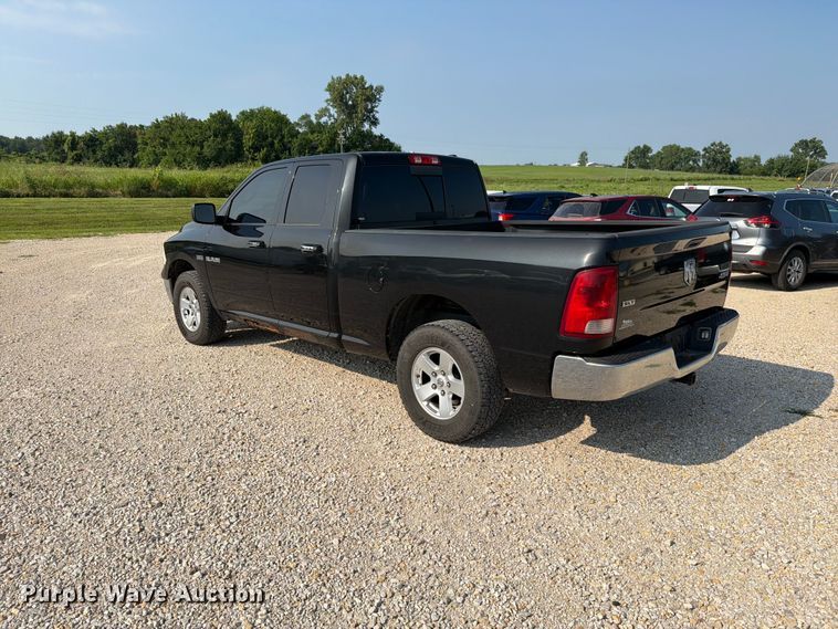 image for item EO8614 2010 Dodge Ram 1500 Ext. Cab pickup truck