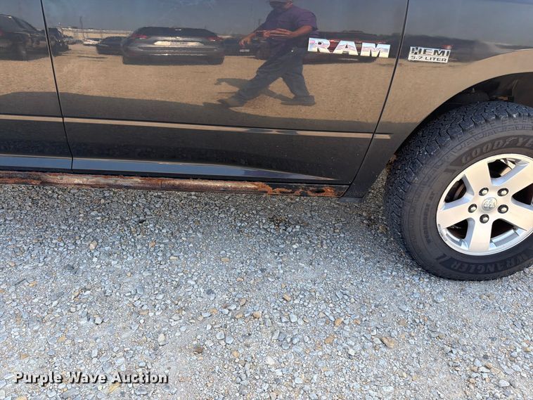 image for item EO8614 2010 Dodge Ram 1500 Ext. Cab pickup truck