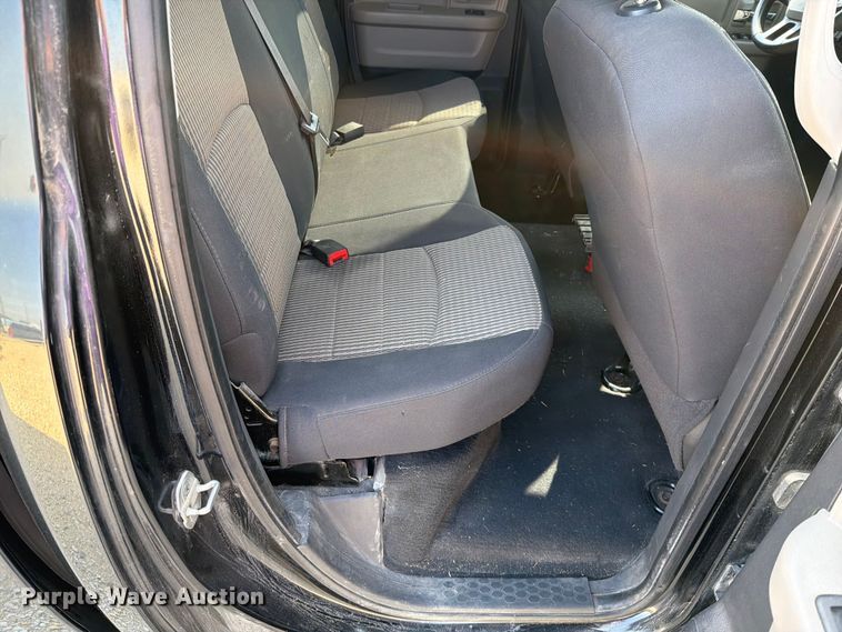 image for item EO8614 2010 Dodge Ram 1500 Ext. Cab pickup truck