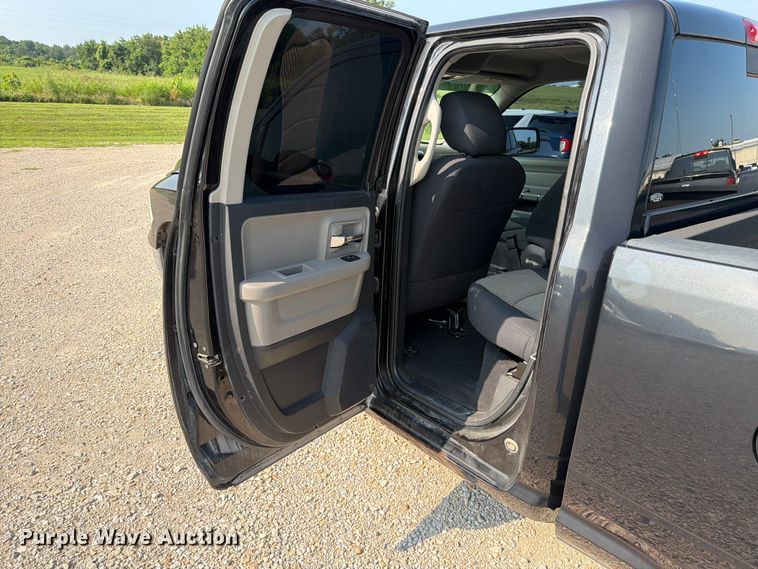 image for item EO8614 2010 Dodge Ram 1500 Ext. Cab pickup truck