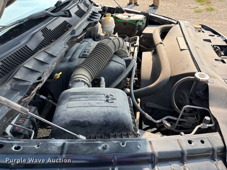 image for item EO8614 2010 Dodge Ram 1500 Ext. Cab pickup truck