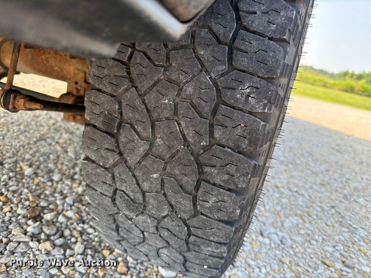 image for item EO8614 2010 Dodge Ram 1500 Ext. Cab pickup truck