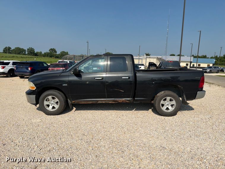 image for item EO8615 2010 Dodge Ram 1500 Ext. Cab pickup truck