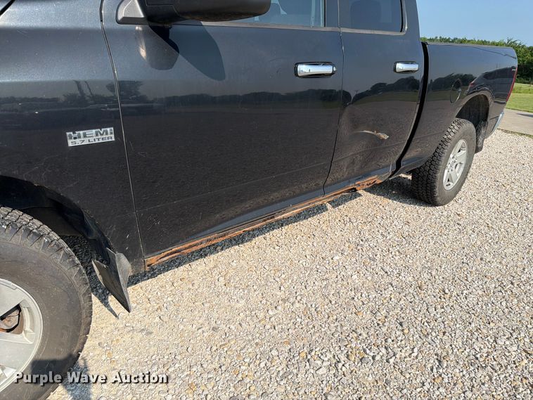 image for item EO8615 2010 Dodge Ram 1500 Ext. Cab pickup truck