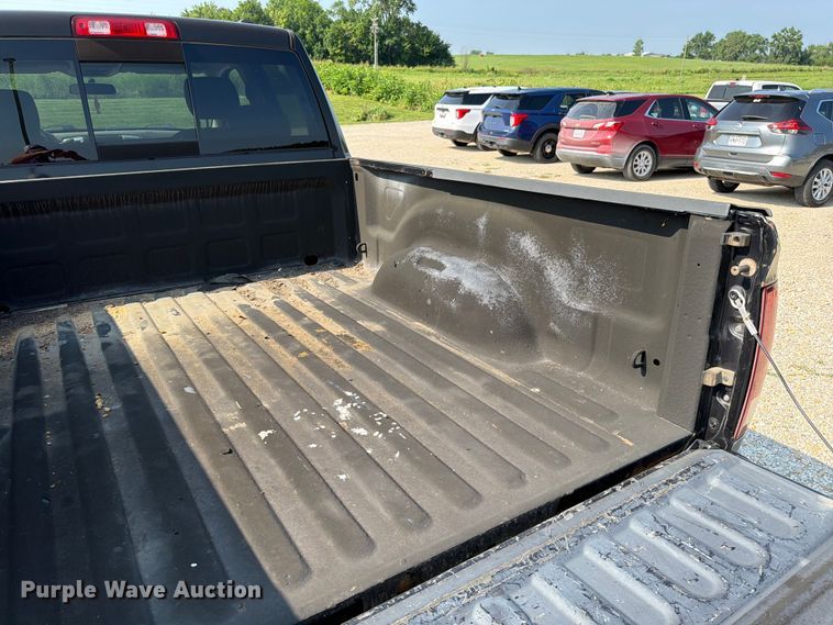 image for item EO8615 2010 Dodge Ram 1500 Ext. Cab pickup truck