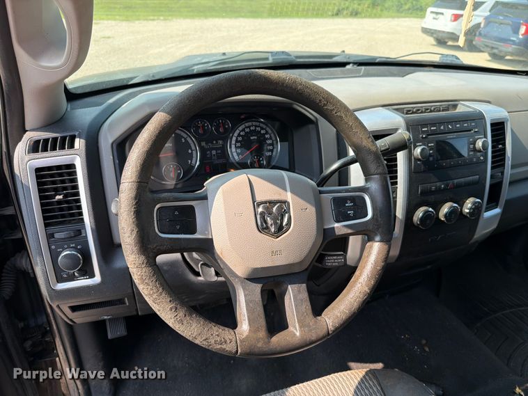 image for item EO8615 2010 Dodge Ram 1500 Ext. Cab pickup truck