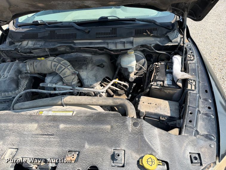 image for item EO8615 2010 Dodge Ram 1500 Ext. Cab pickup truck