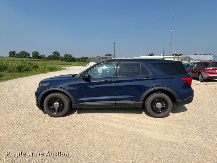 image for item EO8616 2020 Ford Explorer Police Interceptor SUV