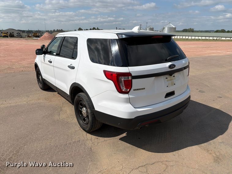 image for item ER1896 2016 Ford Explorer Police Interceptor SUV