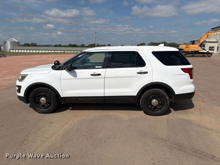 image for item ER1896 2016 Ford Explorer Police Interceptor SUV