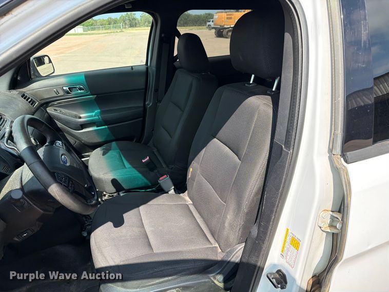 image for item ER1896 2016 Ford Explorer Police Interceptor SUV