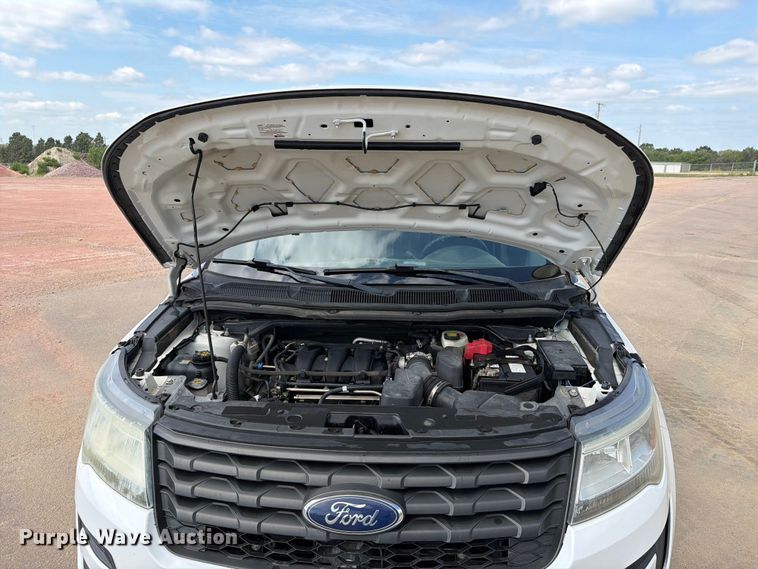 image for item ER1896 2016 Ford Explorer Police Interceptor SUV