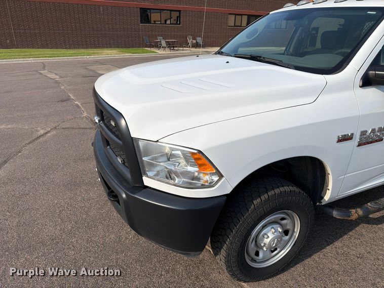 image for item ER1901 2017 RAM 2500 Crew Cab utility bed pickup truck