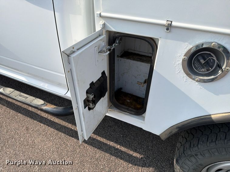 image for item ER1901 2017 RAM 2500 Crew Cab utility bed pickup truck