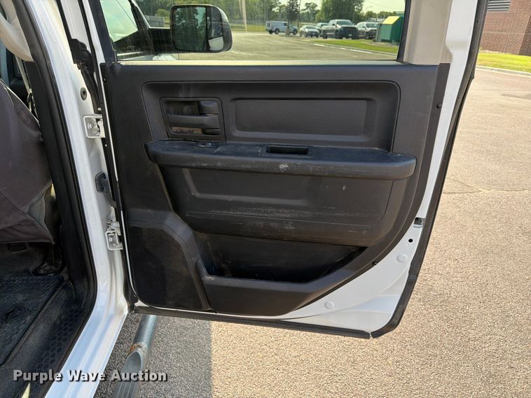 image for item ER1901 2017 RAM 2500 Crew Cab utility bed pickup truck