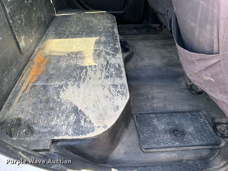 image for item ER1901 2017 RAM 2500 Crew Cab utility bed pickup truck