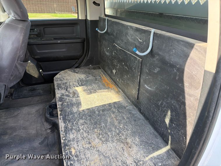 image for item ER1901 2017 RAM 2500 Crew Cab utility bed pickup truck