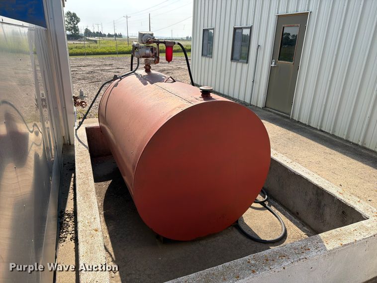 image for item ER1902 Fuel tank