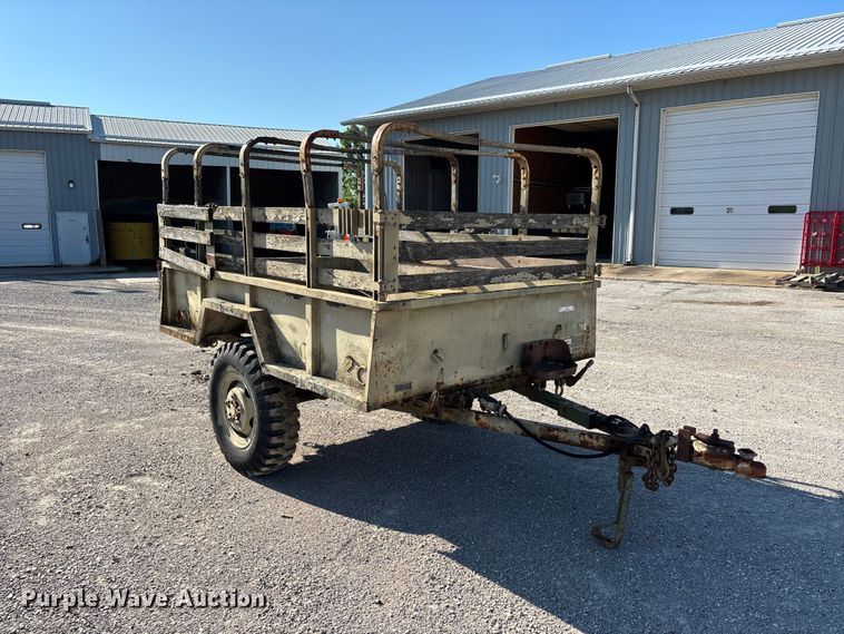 image for item ER3124 1968 Case-Master Body Inc. M101A1 utility trailer