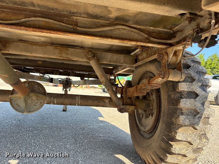 image for item ER3124 1968 Case-Master Body Inc. M101A1 utility trailer