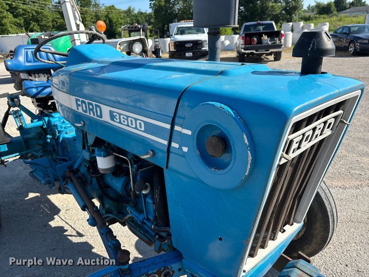 image for item ER3125 Ford 3600 tractor