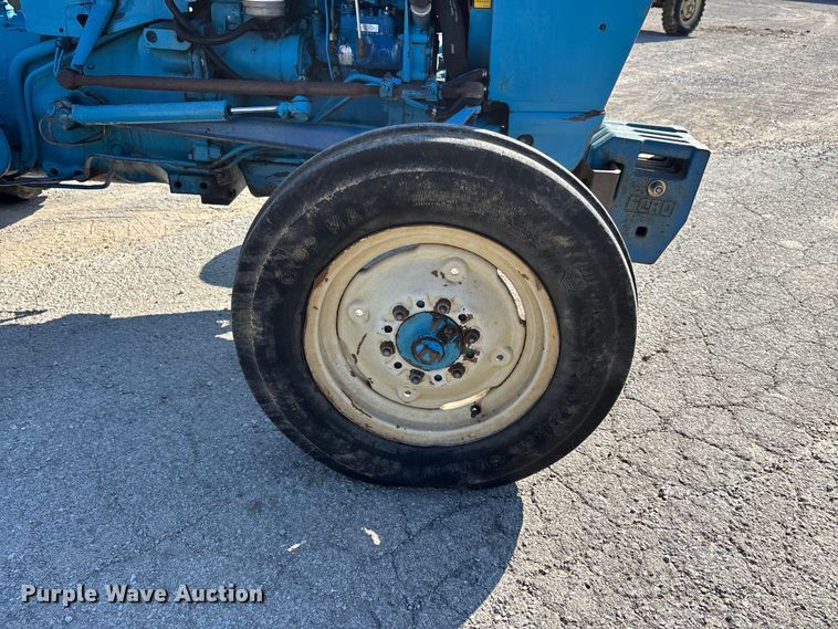 image for item ER3125 Ford 3600 tractor