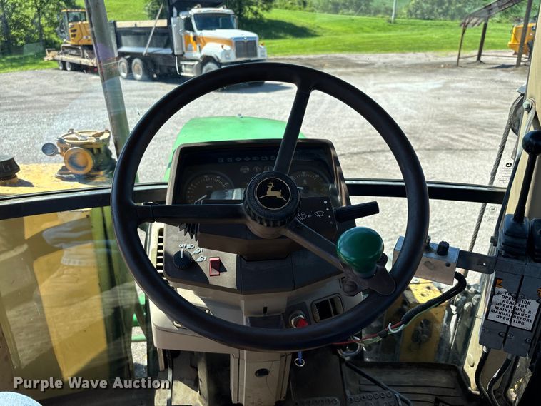 image for item ER3127 2000 John Deere 6110 tractor