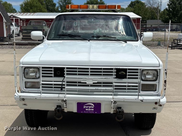 image for item ER3143 1986 Chevrolet D30 Military Postal Unit pickup truck