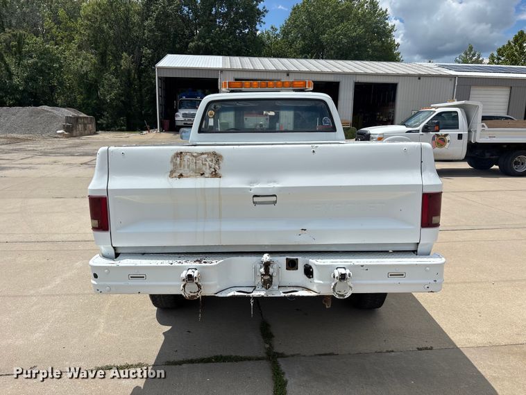 image for item ER3143 1986 Chevrolet D30 Military Postal Unit pickup truck