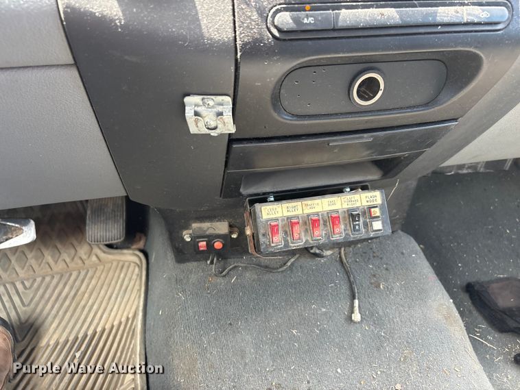 image for item ER3144 2006 Ford F150 Ext. Cab pickup truck