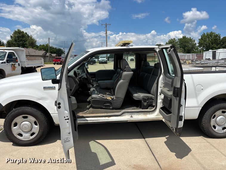 image for item ER3144 2006 Ford F150 Ext. Cab pickup truck