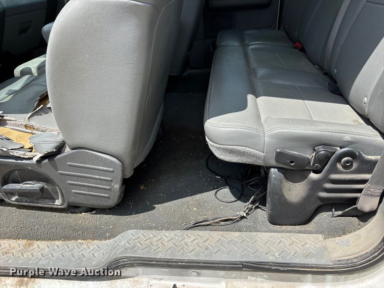image for item ER3144 2006 Ford F150 Ext. Cab pickup truck