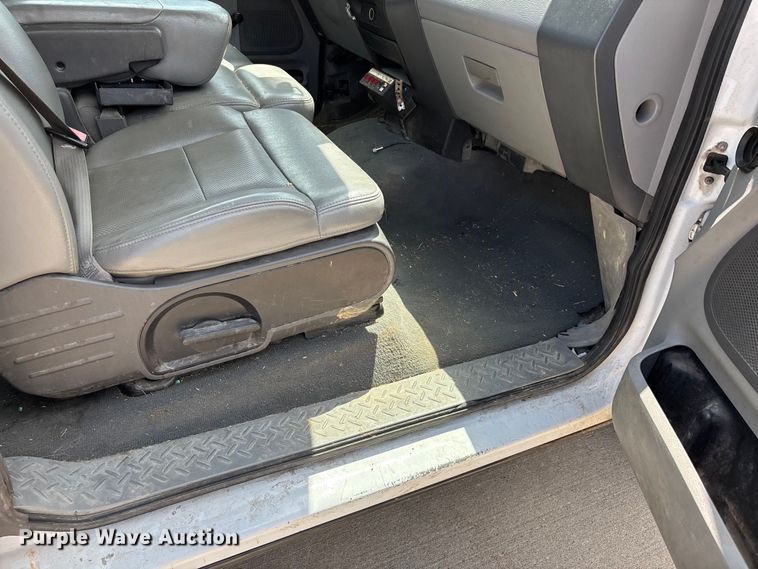 image for item ER3144 2006 Ford F150 Ext. Cab pickup truck