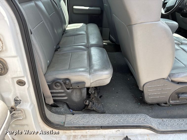 image for item ER3144 2006 Ford F150 Ext. Cab pickup truck