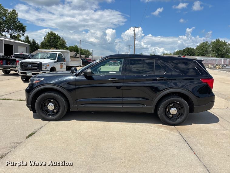 image for item ER3145 2020 Ford Explorer Police Interceptor SUV