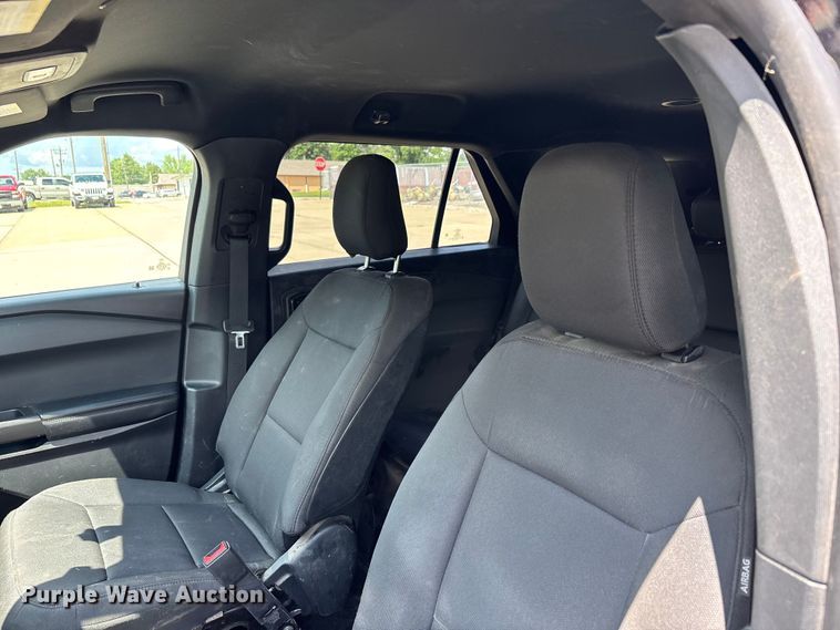 image for item ER3145 2020 Ford Explorer Police Interceptor SUV