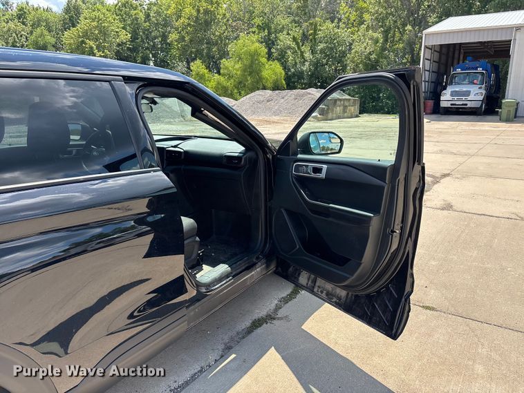 image for item ER3145 2020 Ford Explorer Police Interceptor SUV
