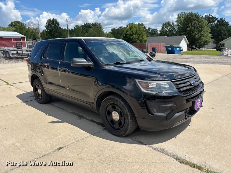 image for item ER3146 2016 Ford Explorer Police Interceptor SUV